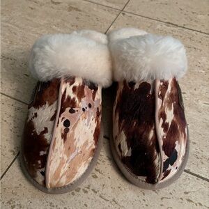 Australia Lux collective closed mule slipper, never wore brand new
